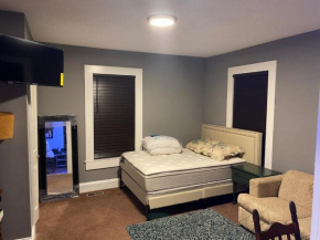 Beautiful And Comfortable Large Room, Free Parking